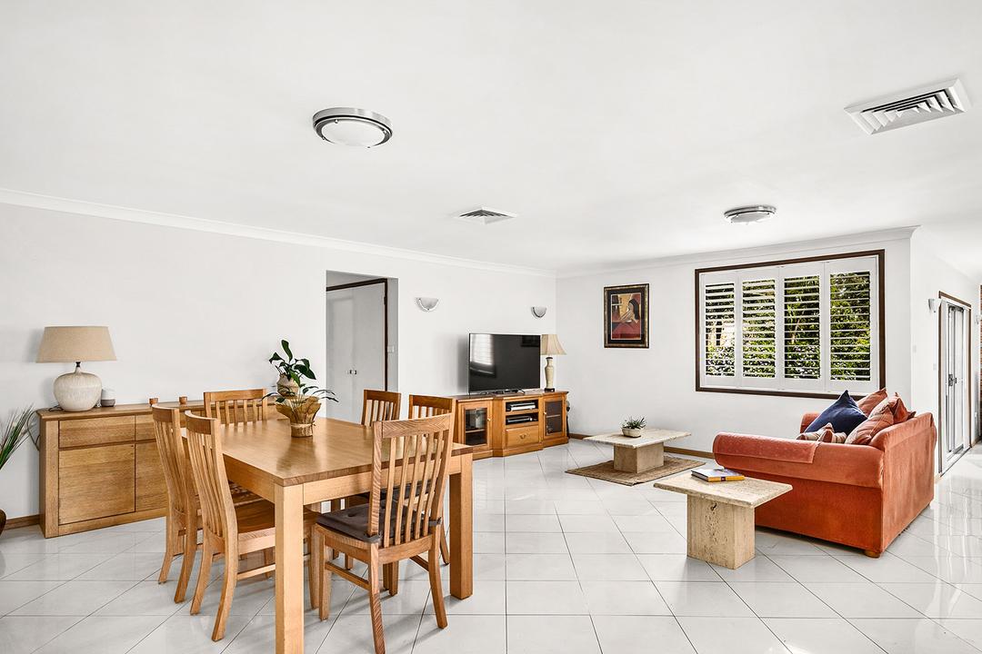69 Yaringa Road, Castle Hill - Thumbnail 3