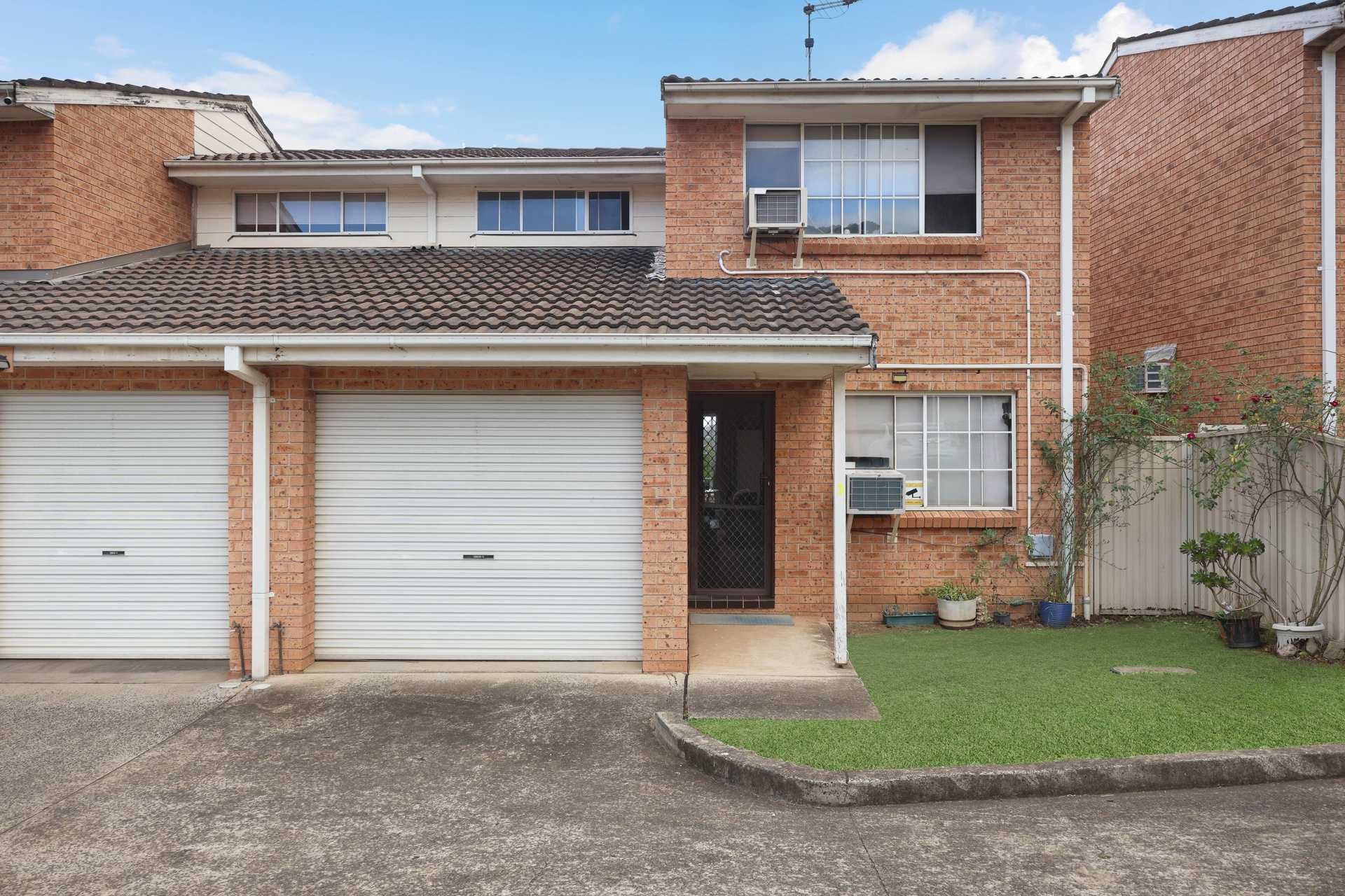 3-52-parkhill-avenue-leumeah-nsw-2560-36541