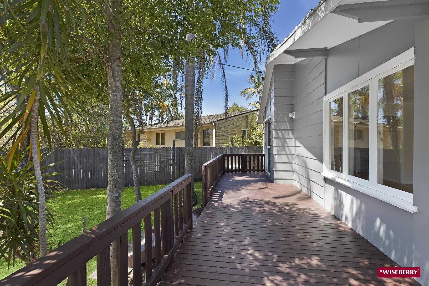 35-nambucca-drive-woy-woy-nsw-2256-10222