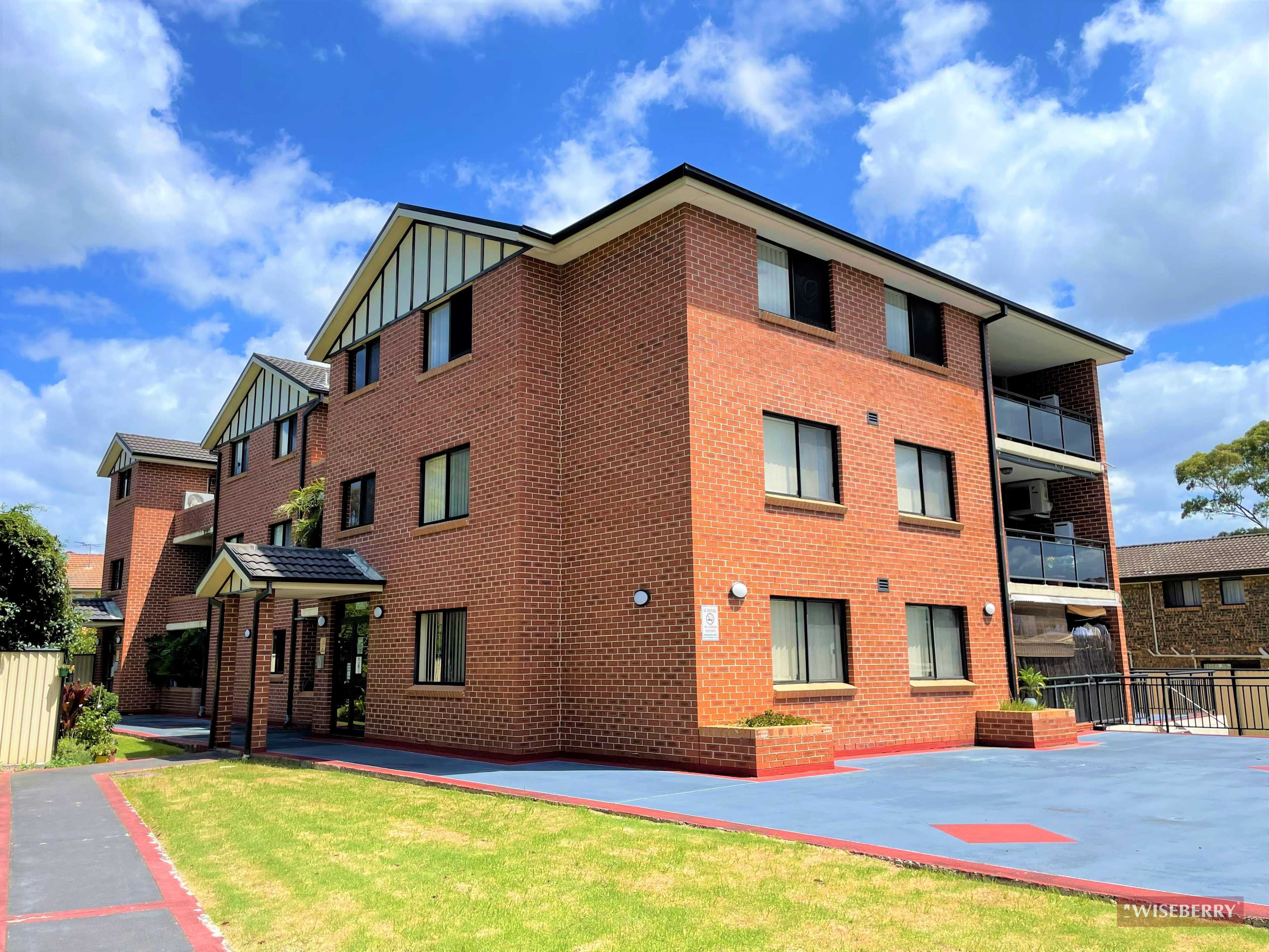 19-14-16-white-avenue-bankstown-nsw-2200-11068