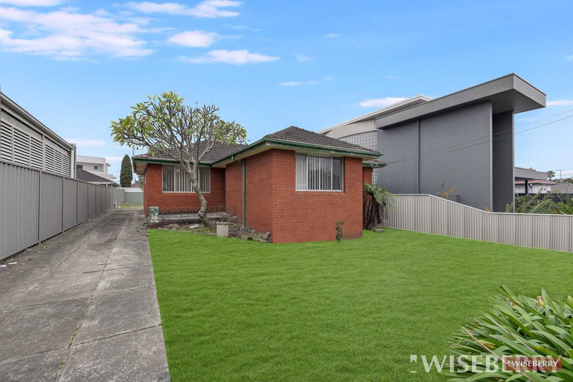 31-shellcote-street-greenacre-nsw-2190-10900