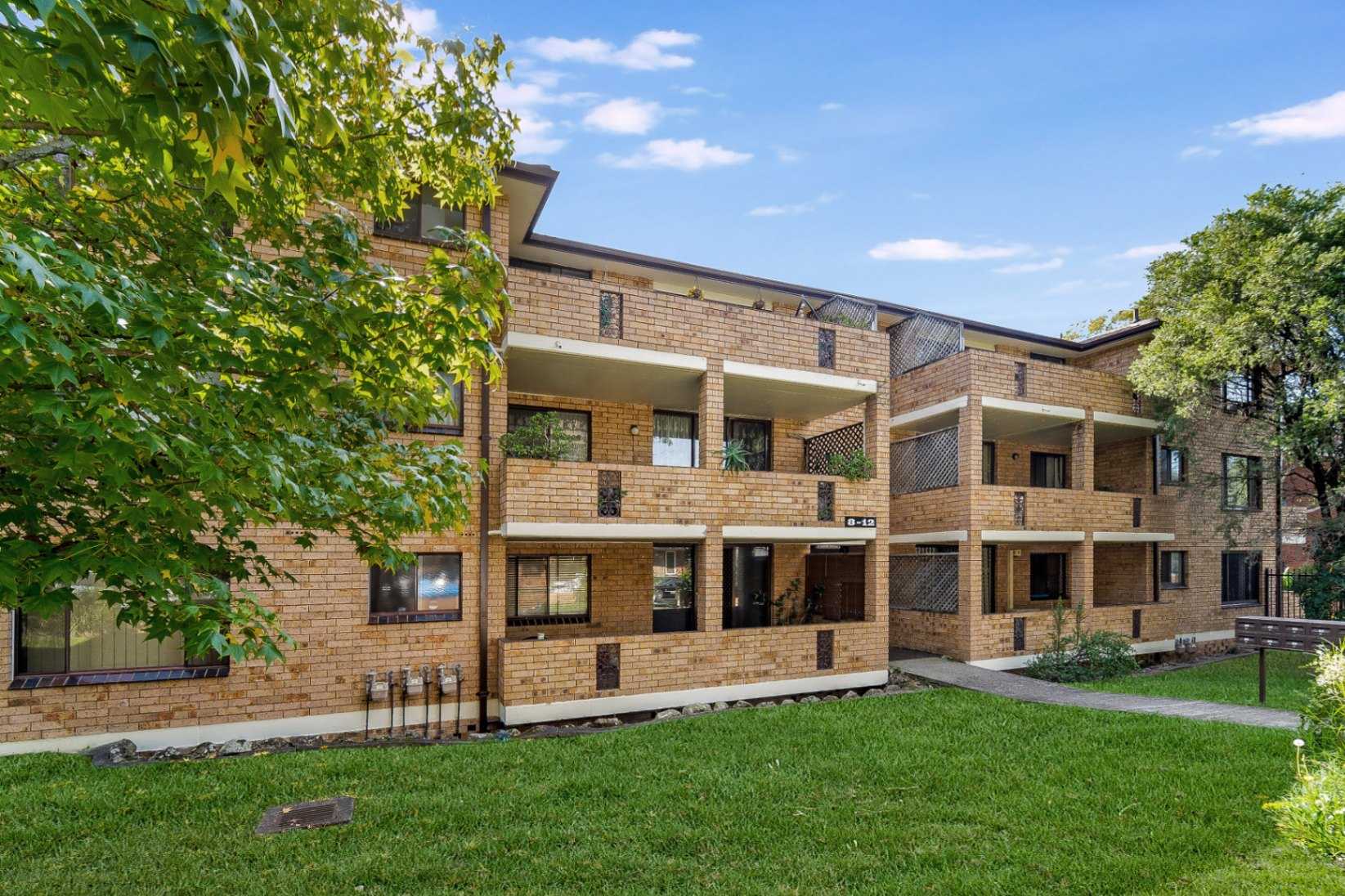 37-8-12-hixson-street-bankstown-nsw-2200-36484