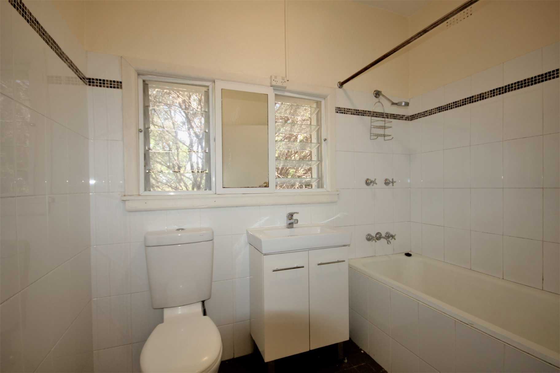 4-140-stanmore-road-stanmore-nsw-2048-11101