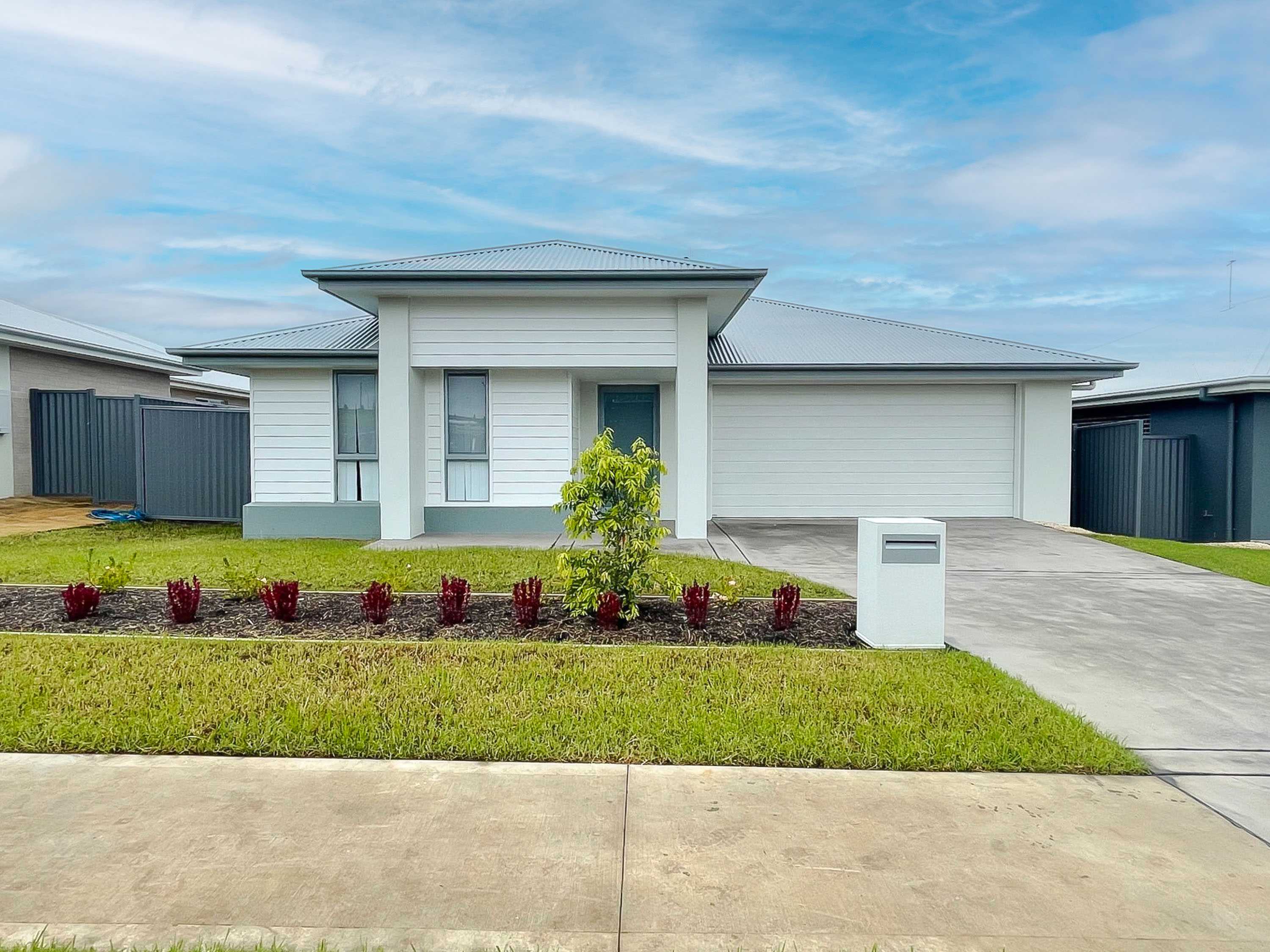 8-antilles-way-lake-cathie-nsw-2445-11256