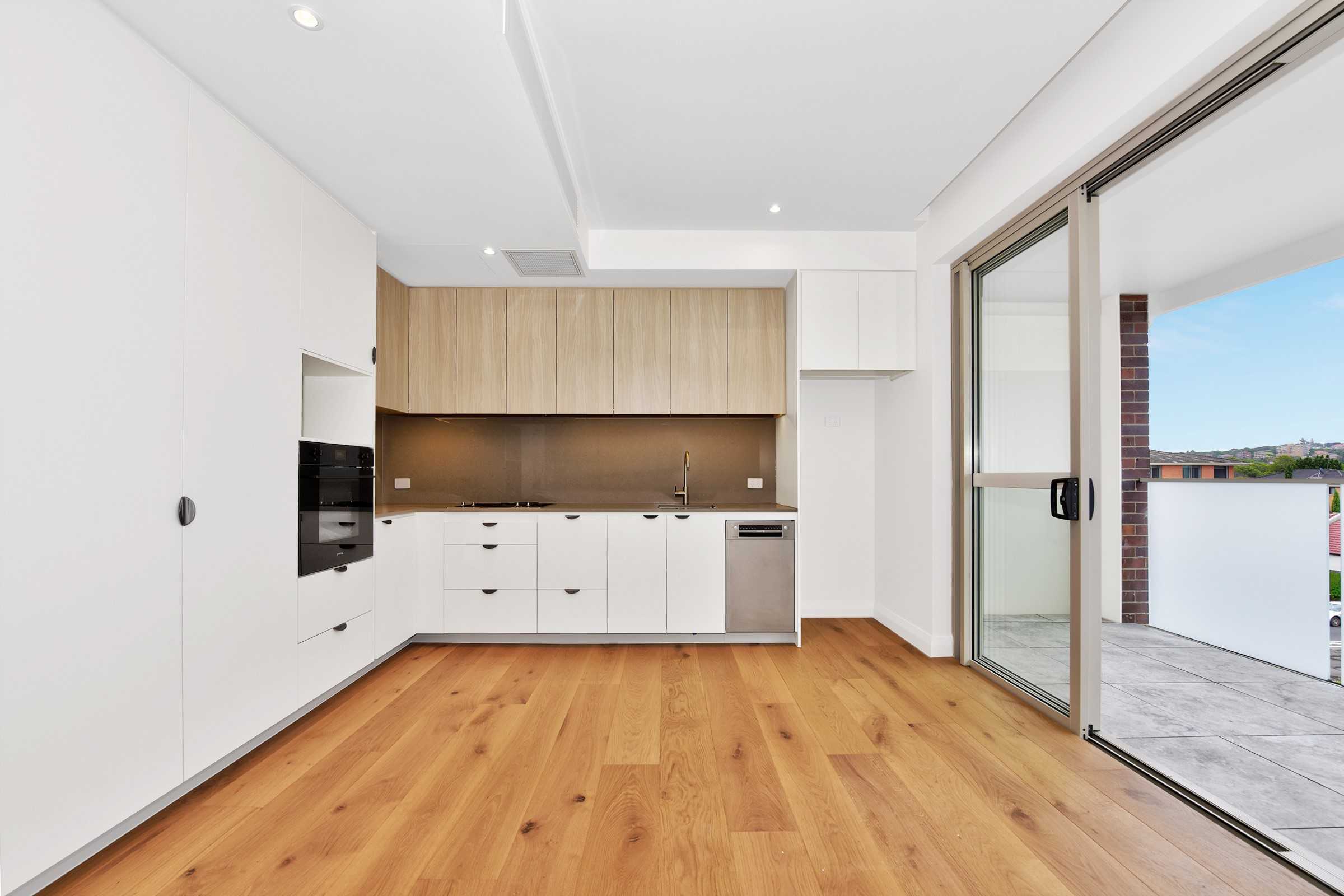 11-23-curlewis-street-bondi-beach-nsw-2026-11505