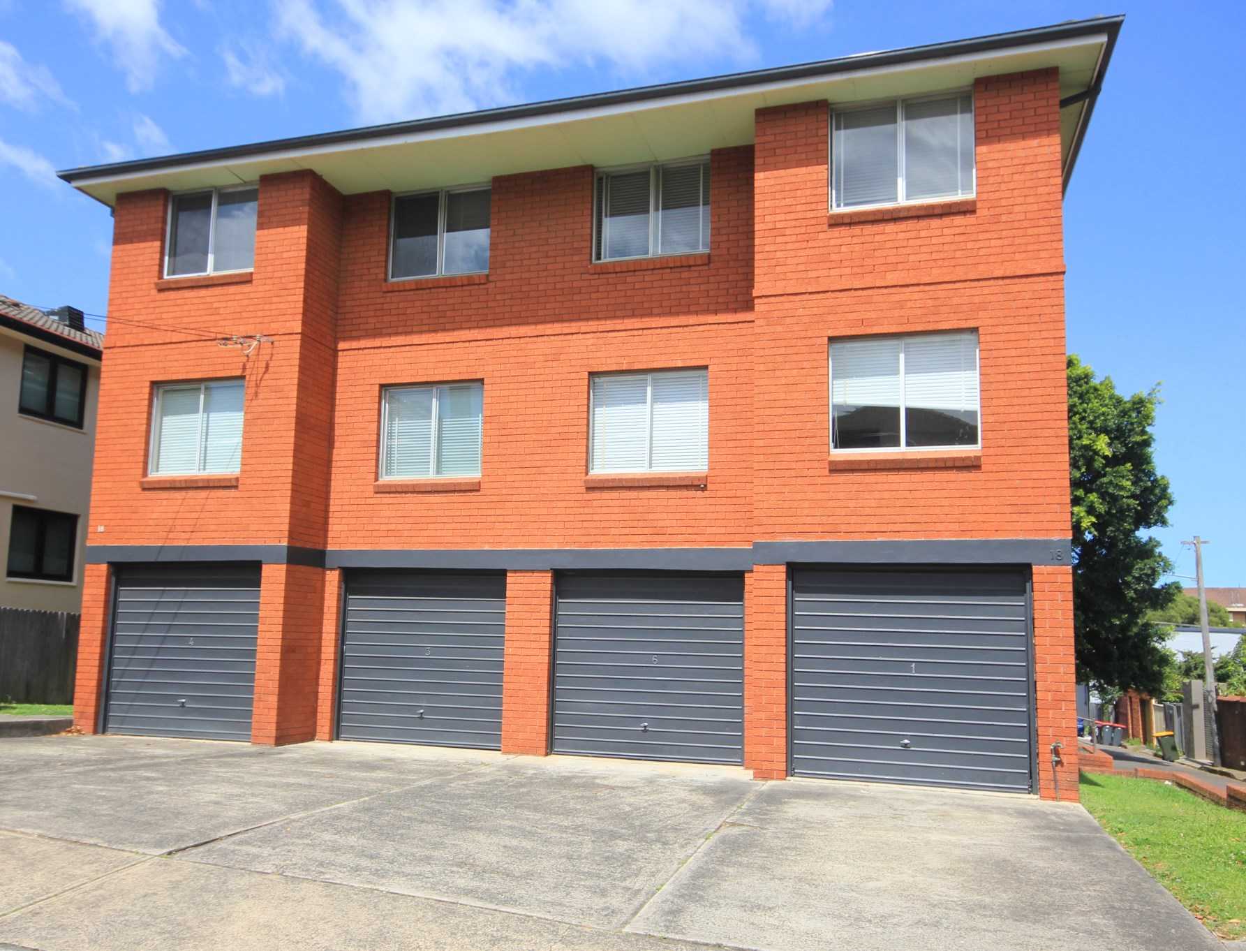 4-18-harrington-street-enmore-nsw-2042-1158