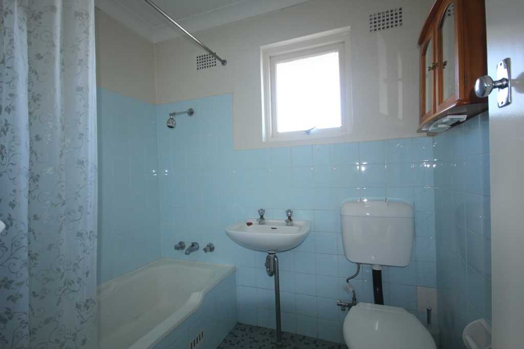 8-83-newington-road-marrickville-nsw-2204-1386