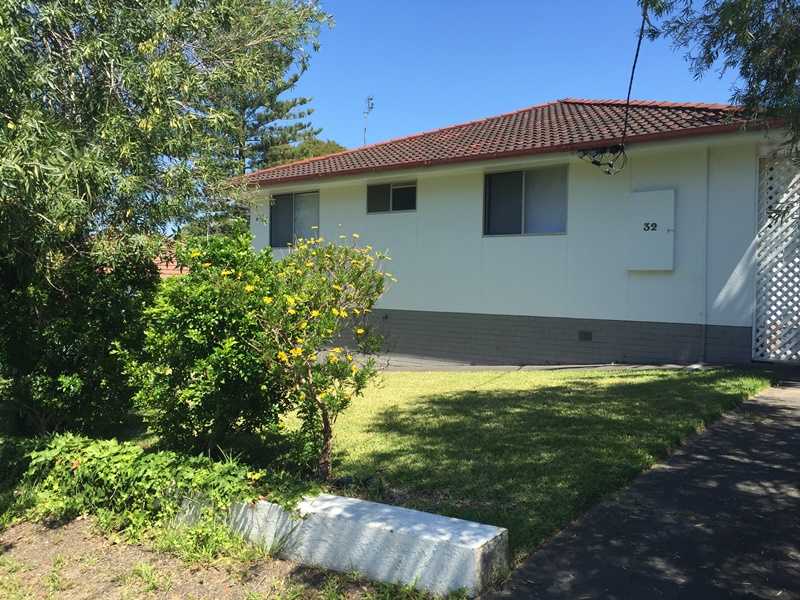 1-32-wells-street-east-gosford-nsw-2250-2143