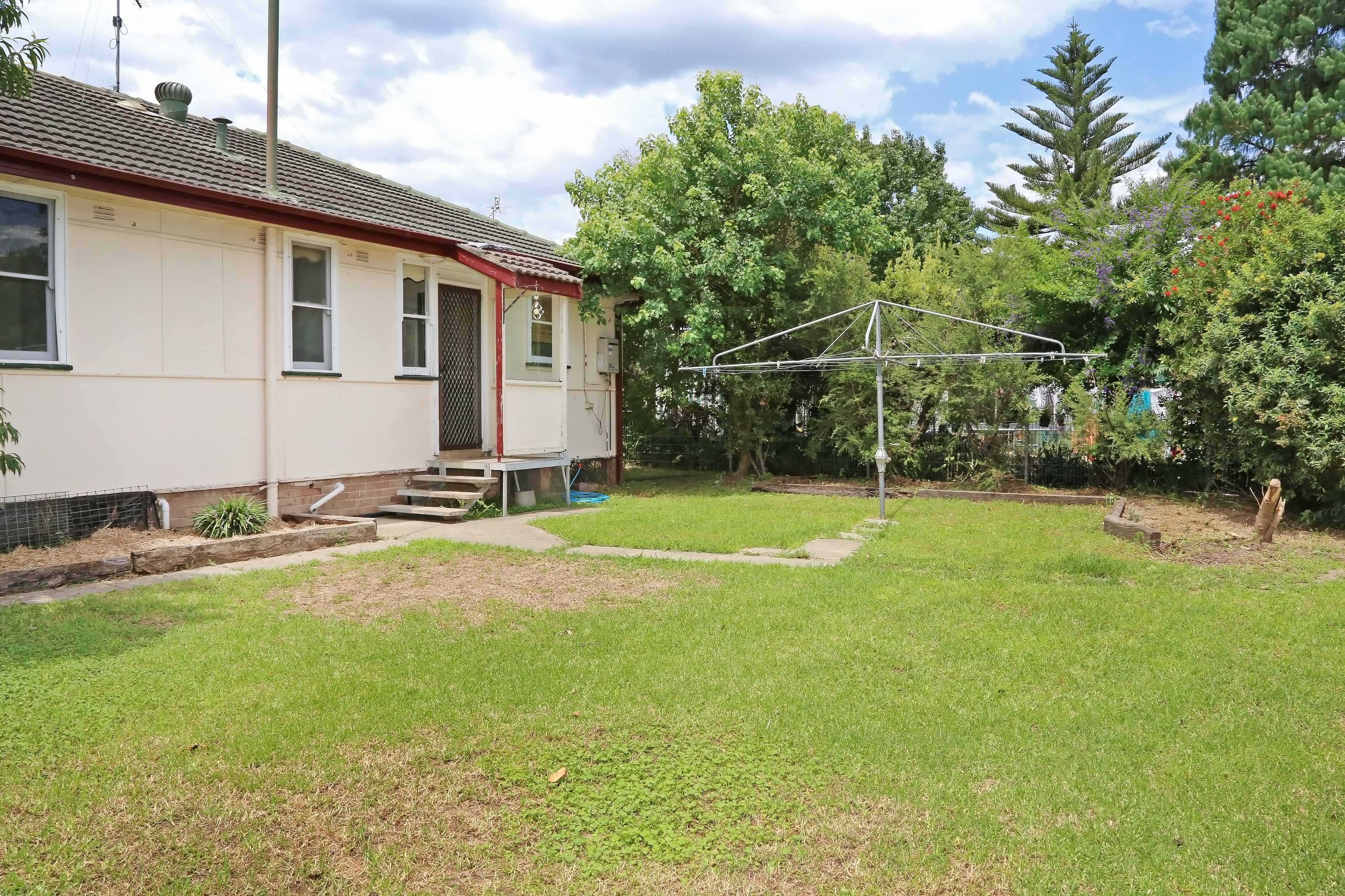 4-ridge-place-richmond-nsw-2753-2200
