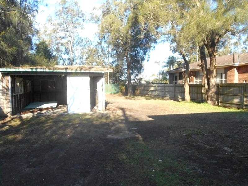 23-restella-avenue-davistown-nsw-2251-2877