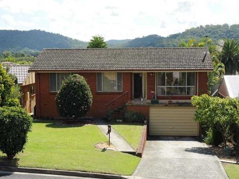 10-brentwood-avenue-point-clare-nsw-2250-3033