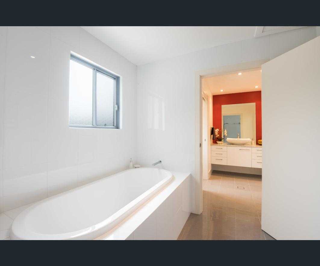 22-jean-norman-close-wyoming-nsw-2250-3045