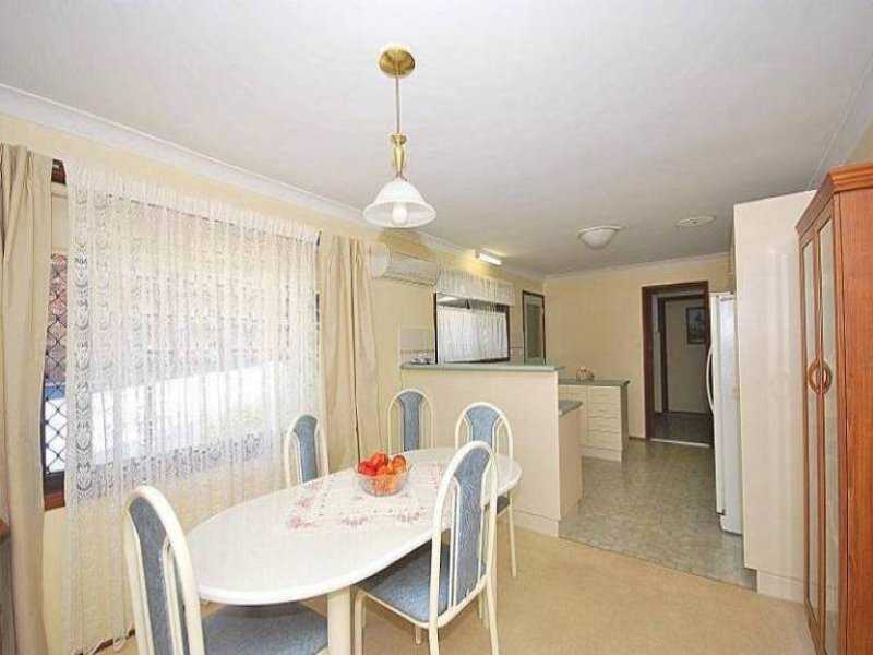 5-pangari-close-wyoming-nsw-2250-3228