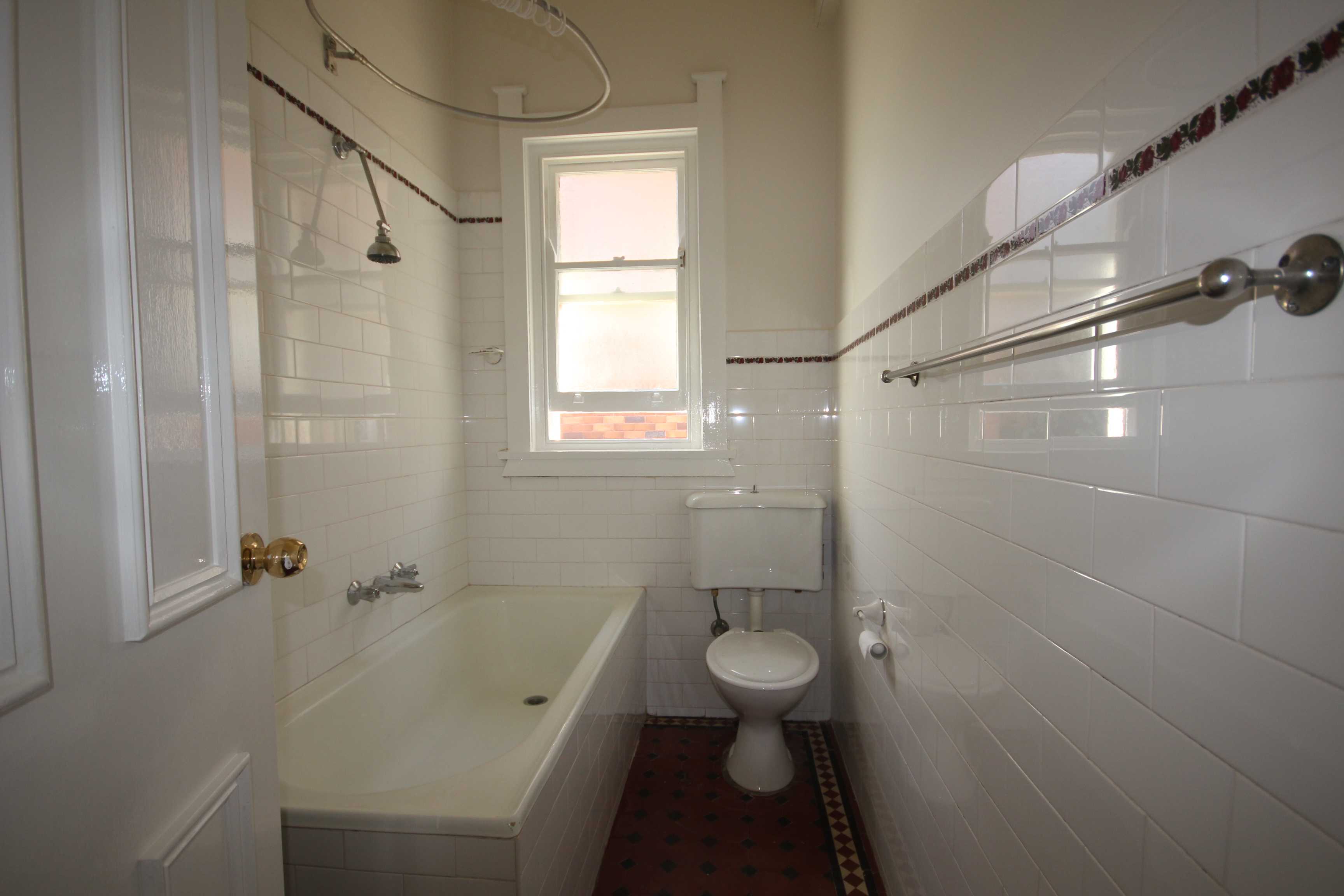 2-44-gordon-crescent-stanmore-nsw-2048-467