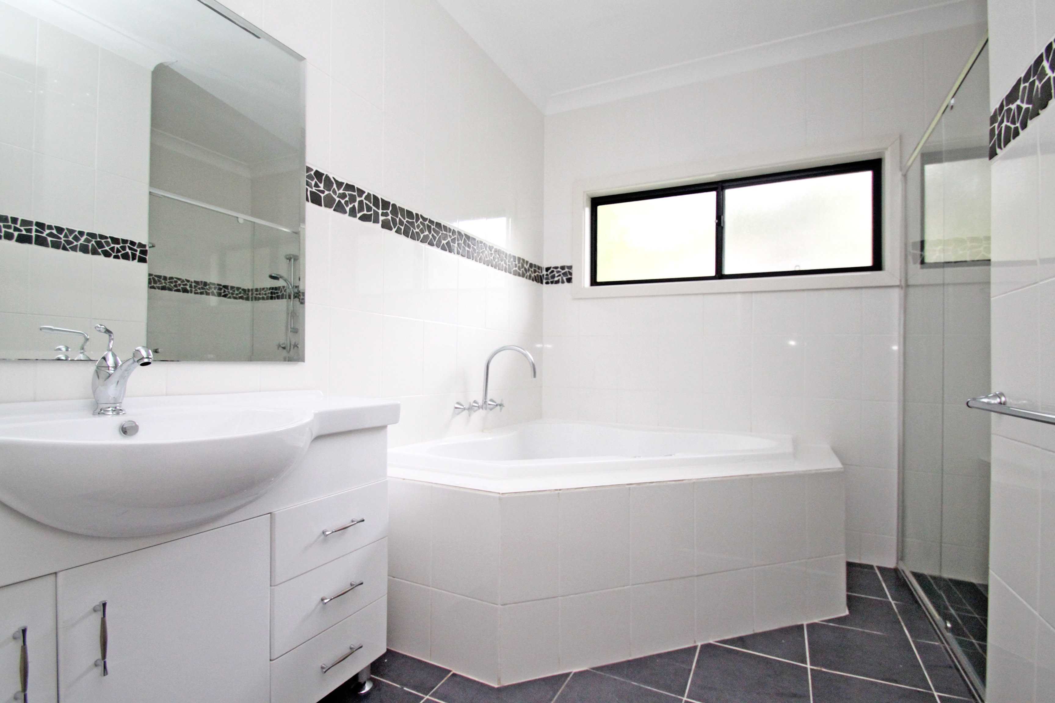 9-rain-ridge-road-kurrajong-heights-nsw-2758-492