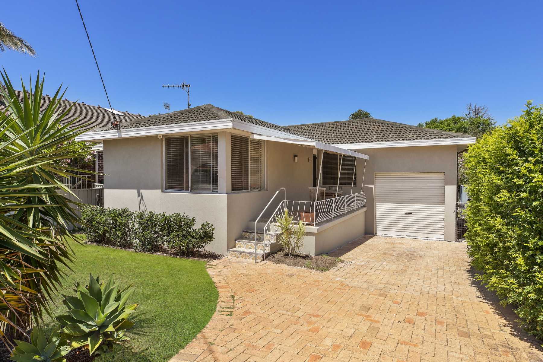 16-warrah-street-ettalong-beach-nsw-2257-5667