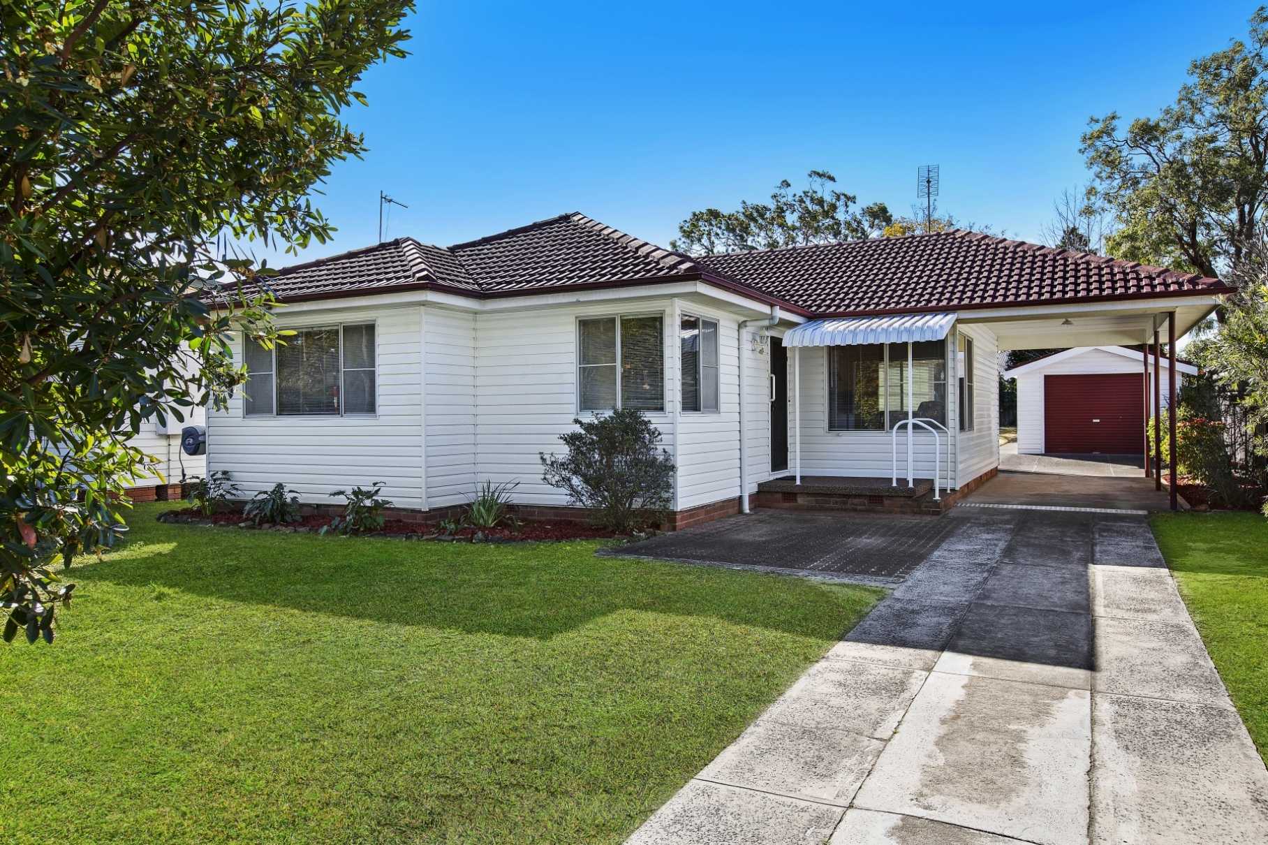 6-balaclava-avenue-woy-woy-nsw-2256-5698