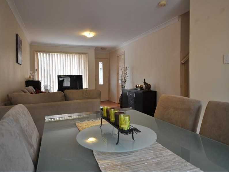 13-64-althorp-street-east-gosford-nsw-2250-5965