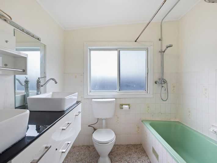 6-talinga-avenue-point-clare-nsw-2250-6780