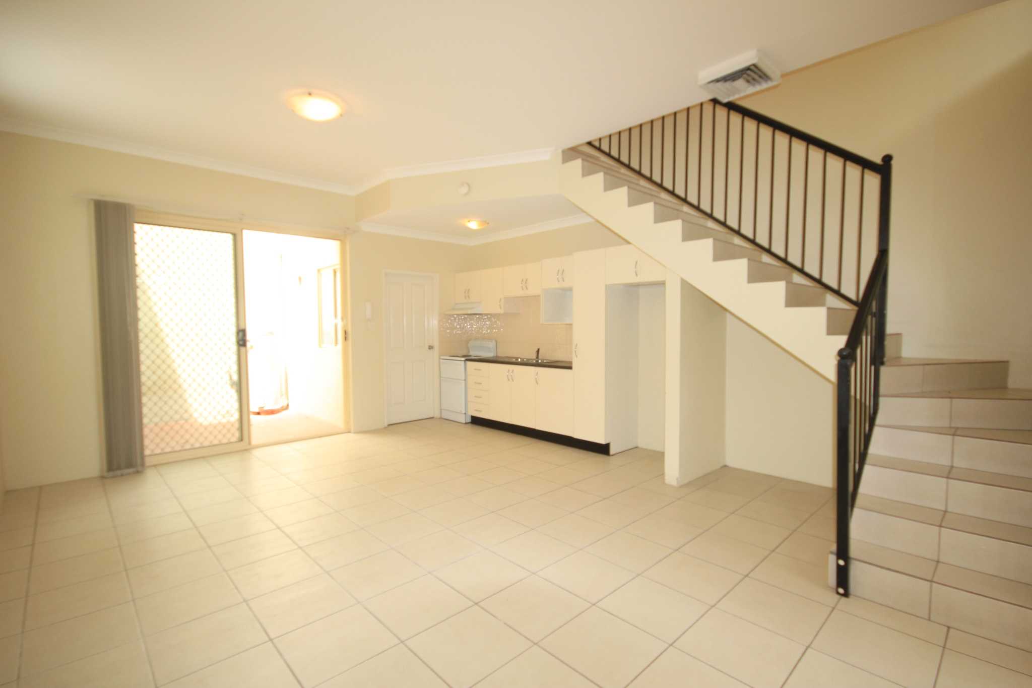1-28-camden-street-newtown-nsw-2042-6989