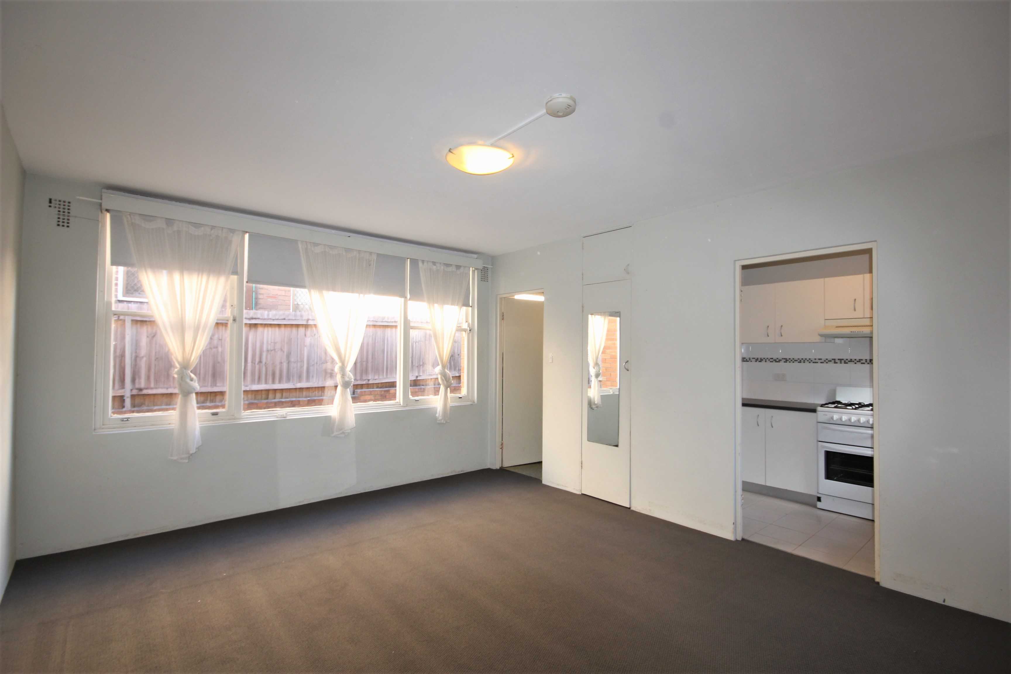 3-2-cavendish-street-enmore-nsw-2042-7843