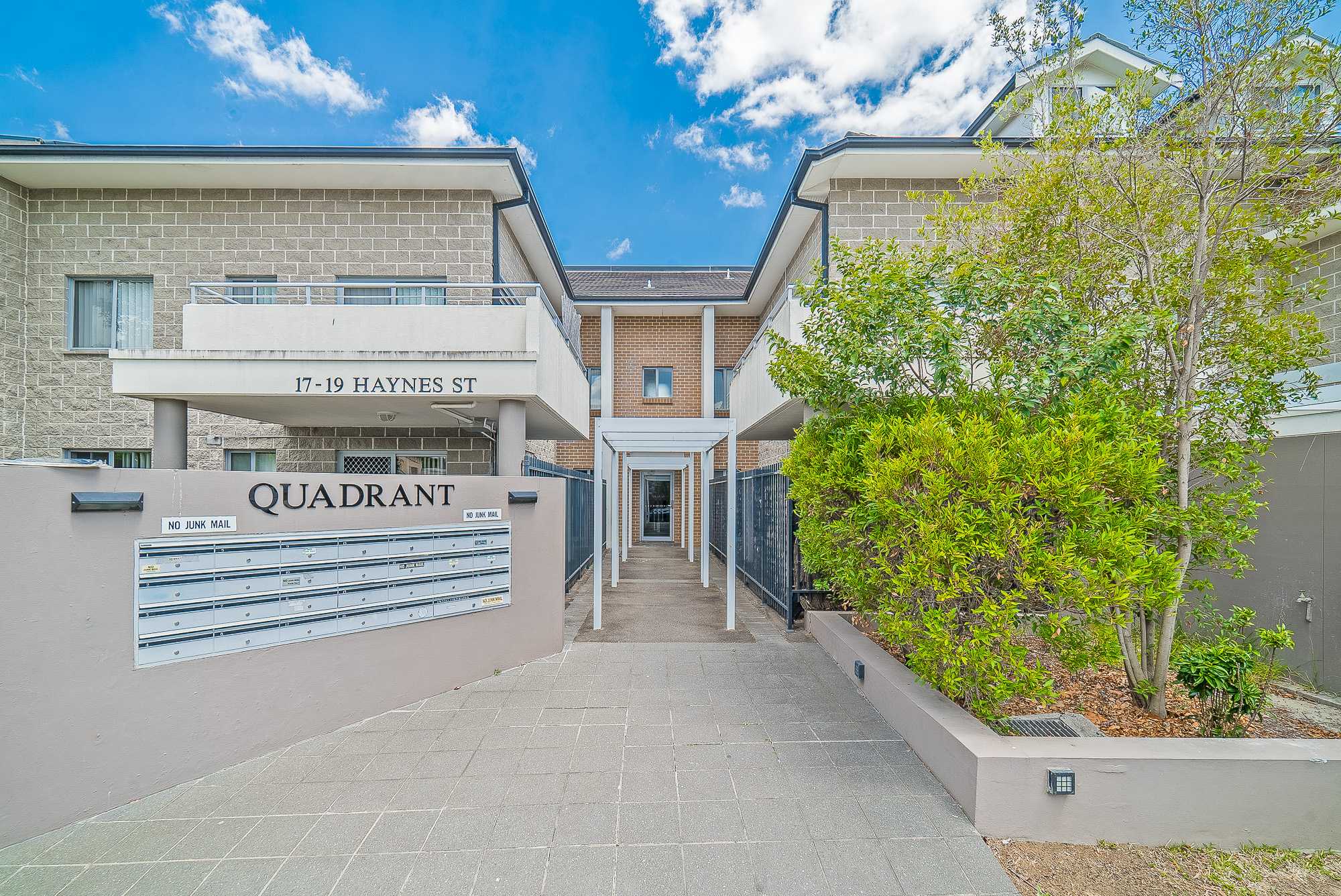 3-17-19-haynes-street-penrith-nsw-2750-8500