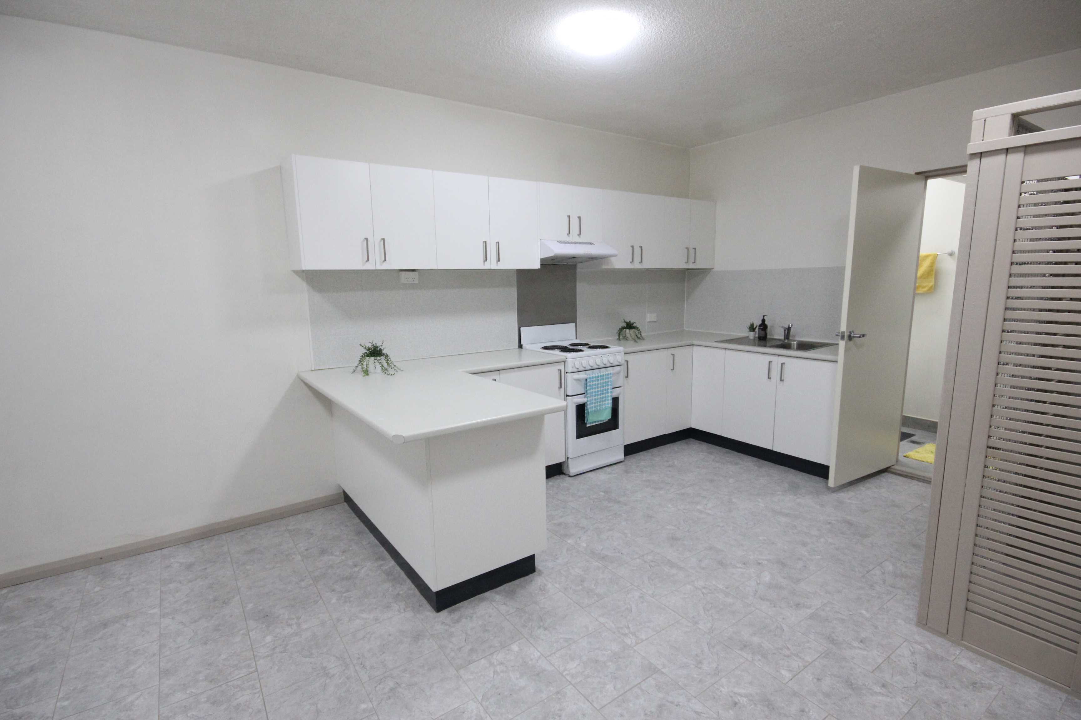 2-208-enmore-road-enmore-nsw-2042-8516