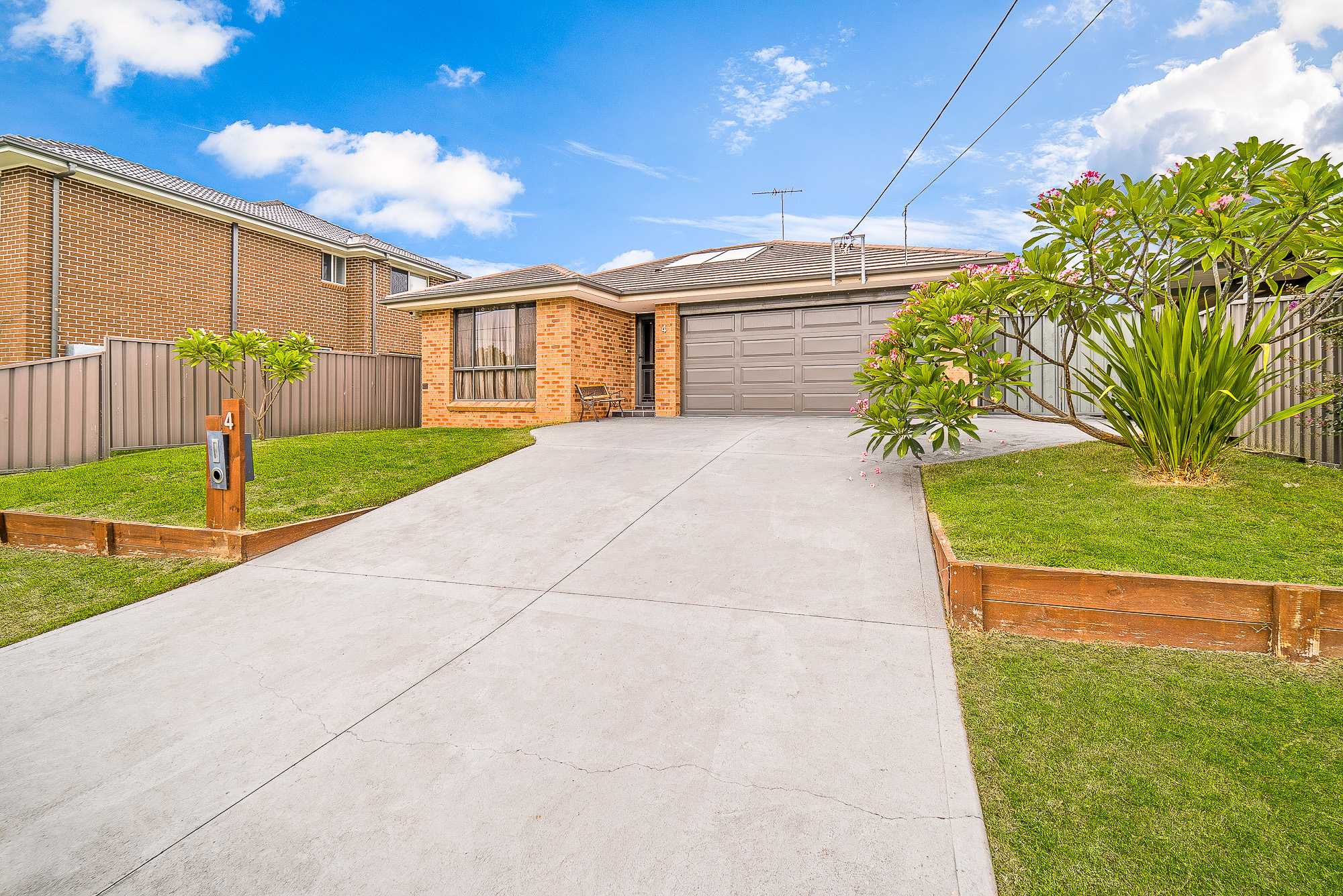 4-michele-avenue-cambridge-park-nsw-2747-8594