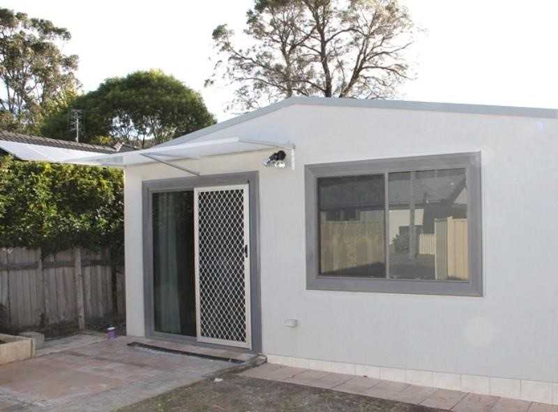 11-sunshine-drive-point-clare-nsw-2250-8635