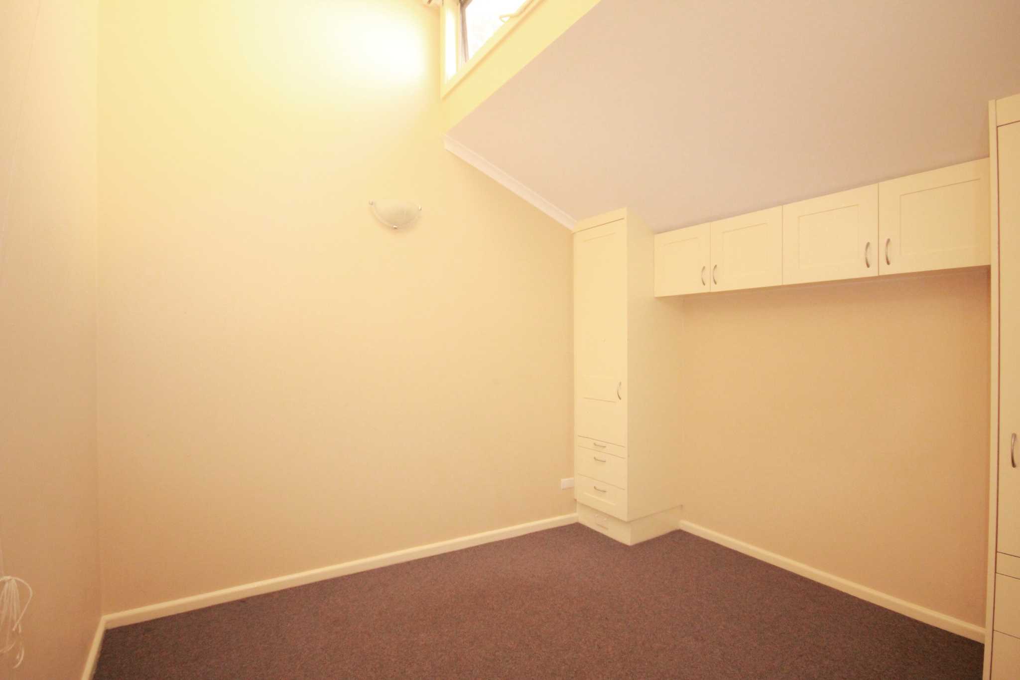 3-23-trafalgar-street-enmore-nsw-2042-906