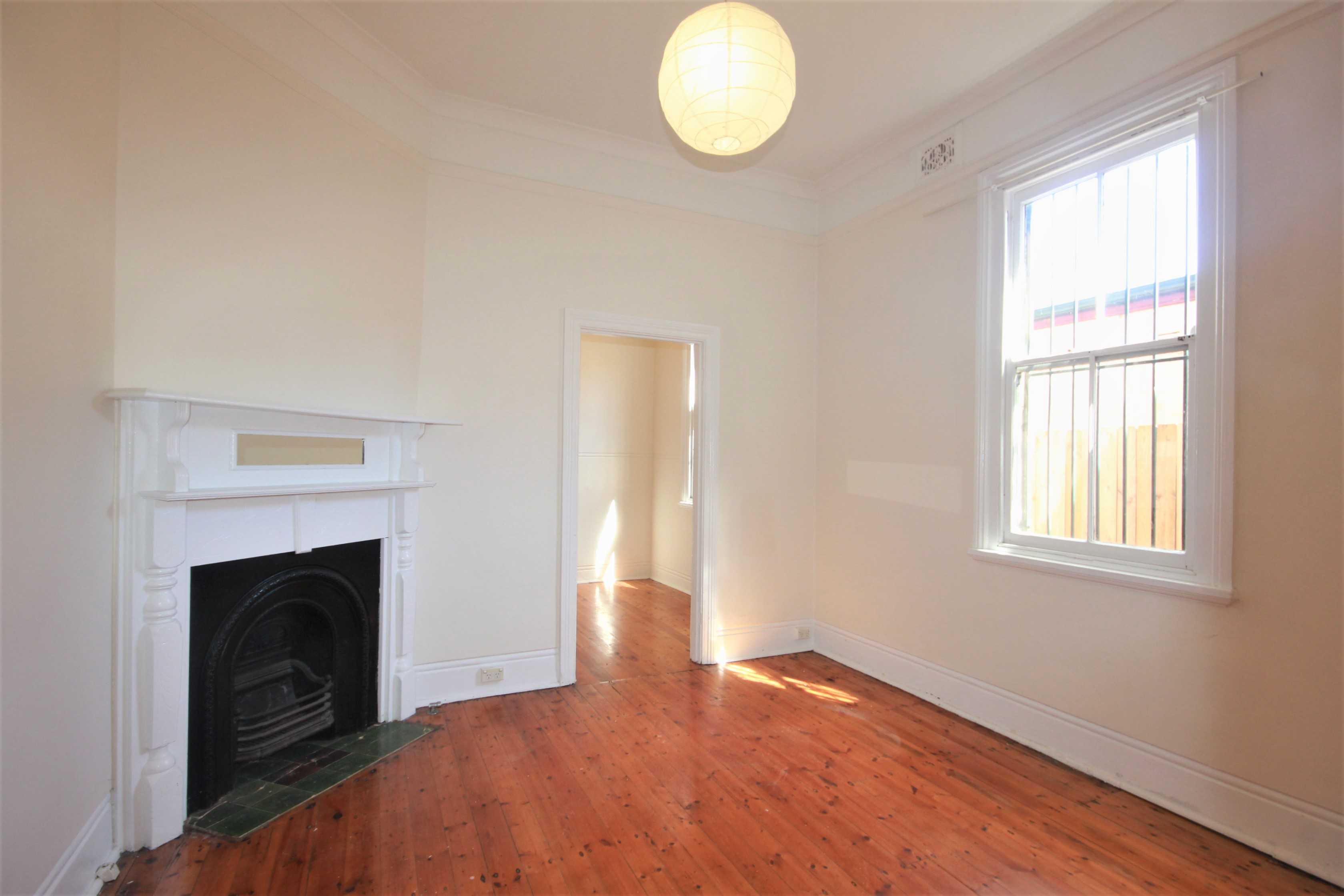 70-egan-street-newtown-nsw-2042-9402