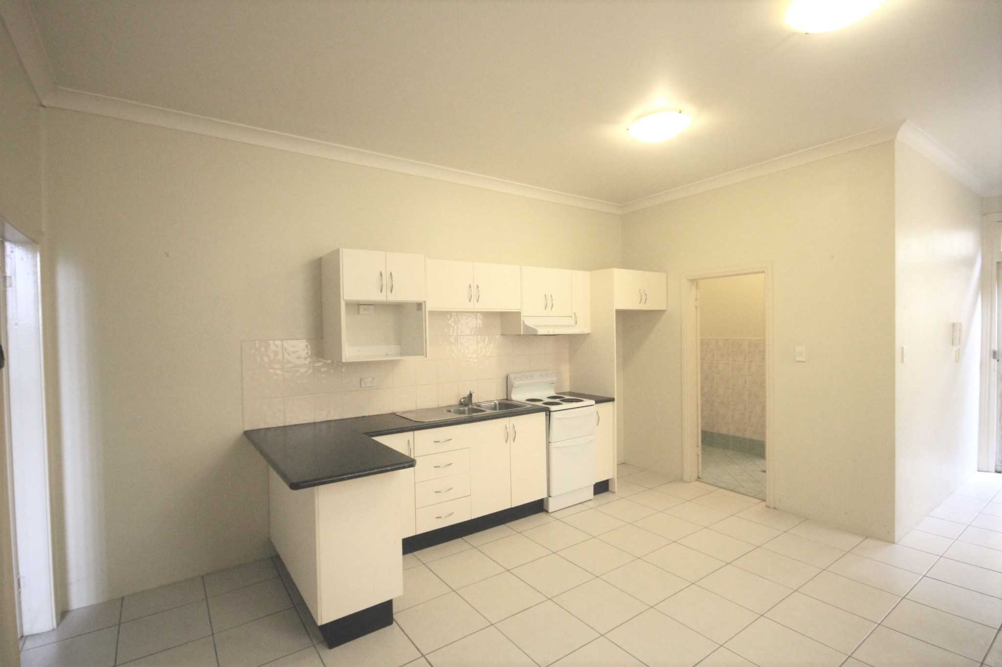 4-28-camden-street-newtown-nsw-2042-9769