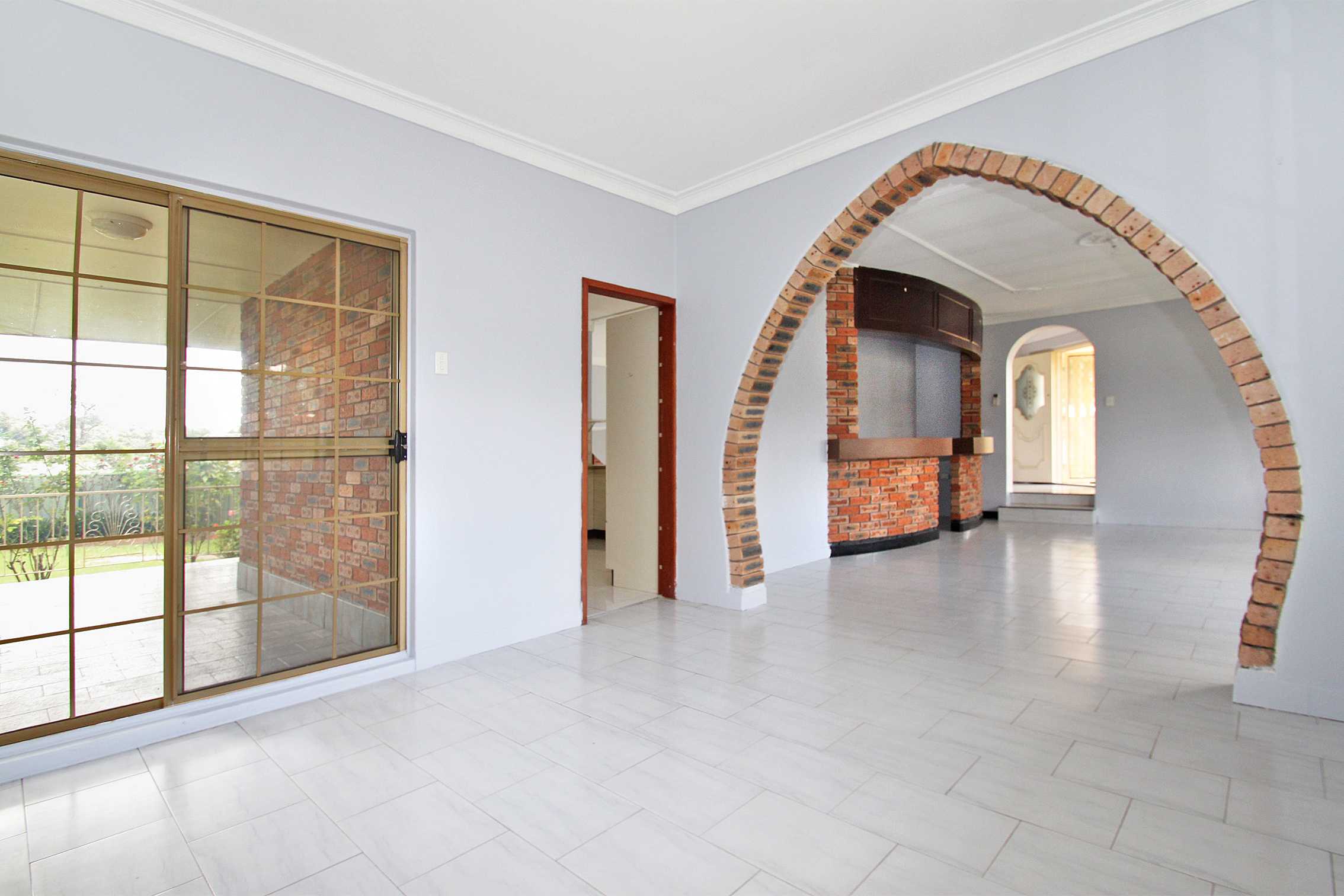 37-pine-creek-circuit-st-clair-nsw-2759-1159