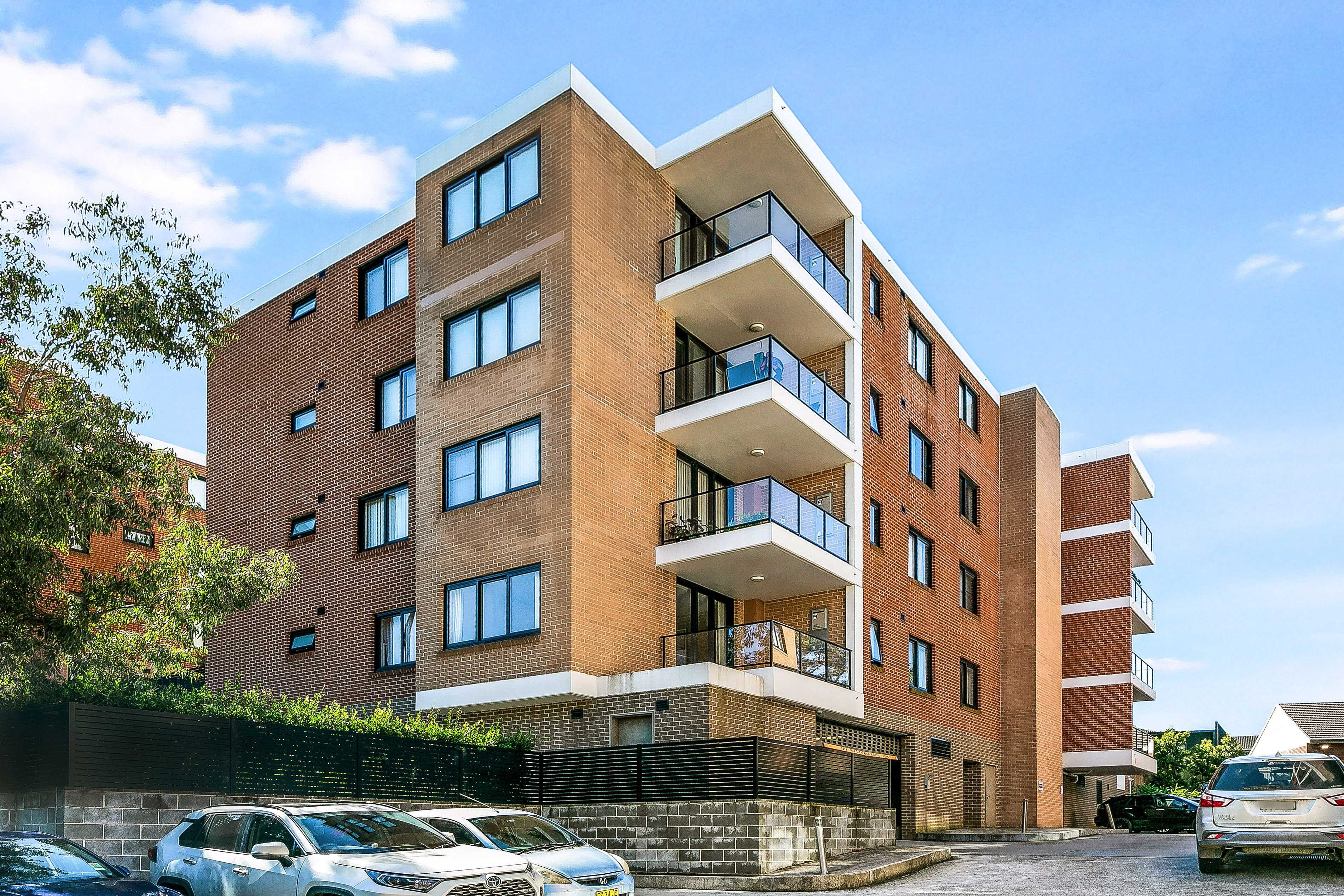 g21-351e-hume-highway-bankstown-nsw-2200-28412