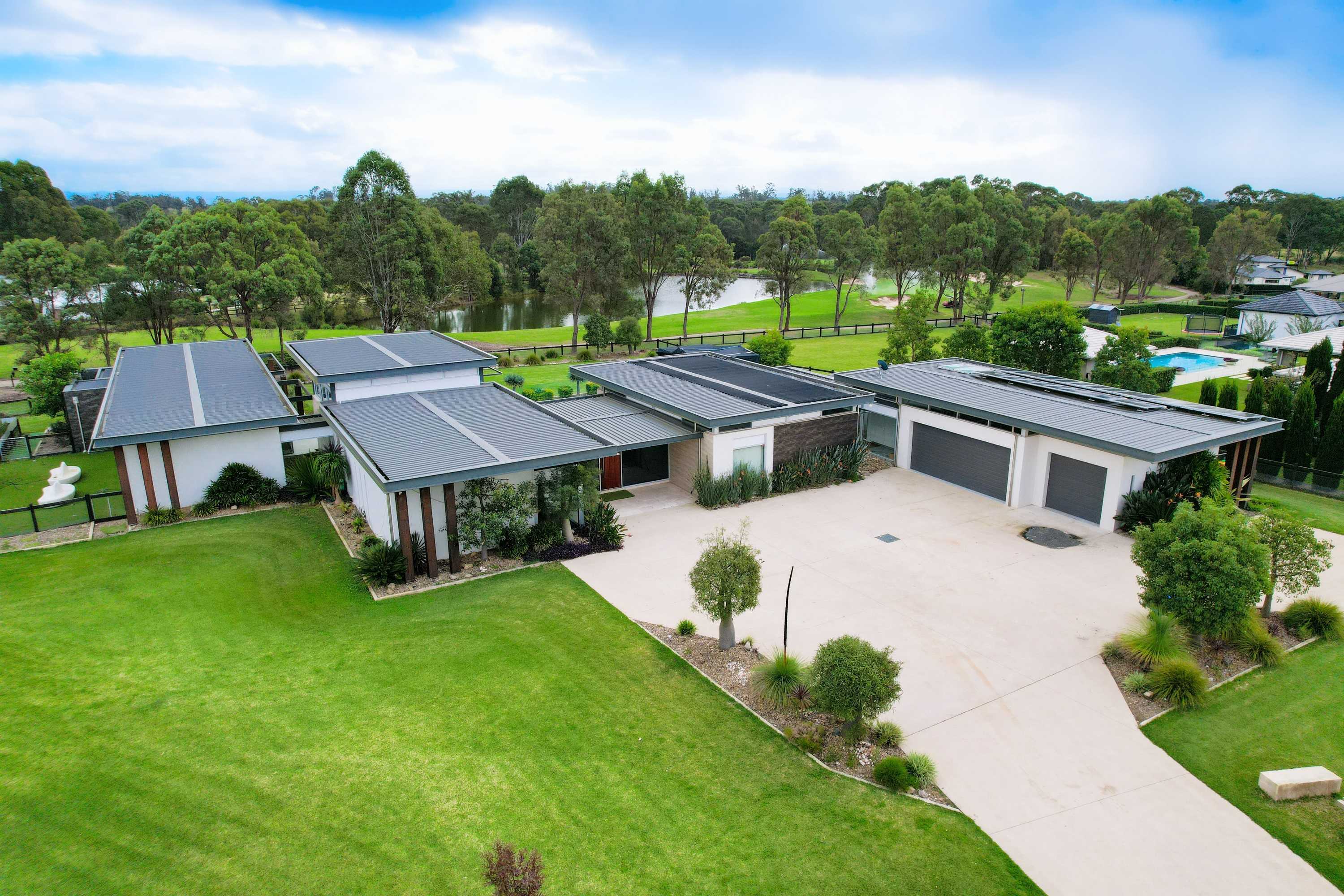 36-twin-creeks-drive-luddenham-nsw-2745-28465