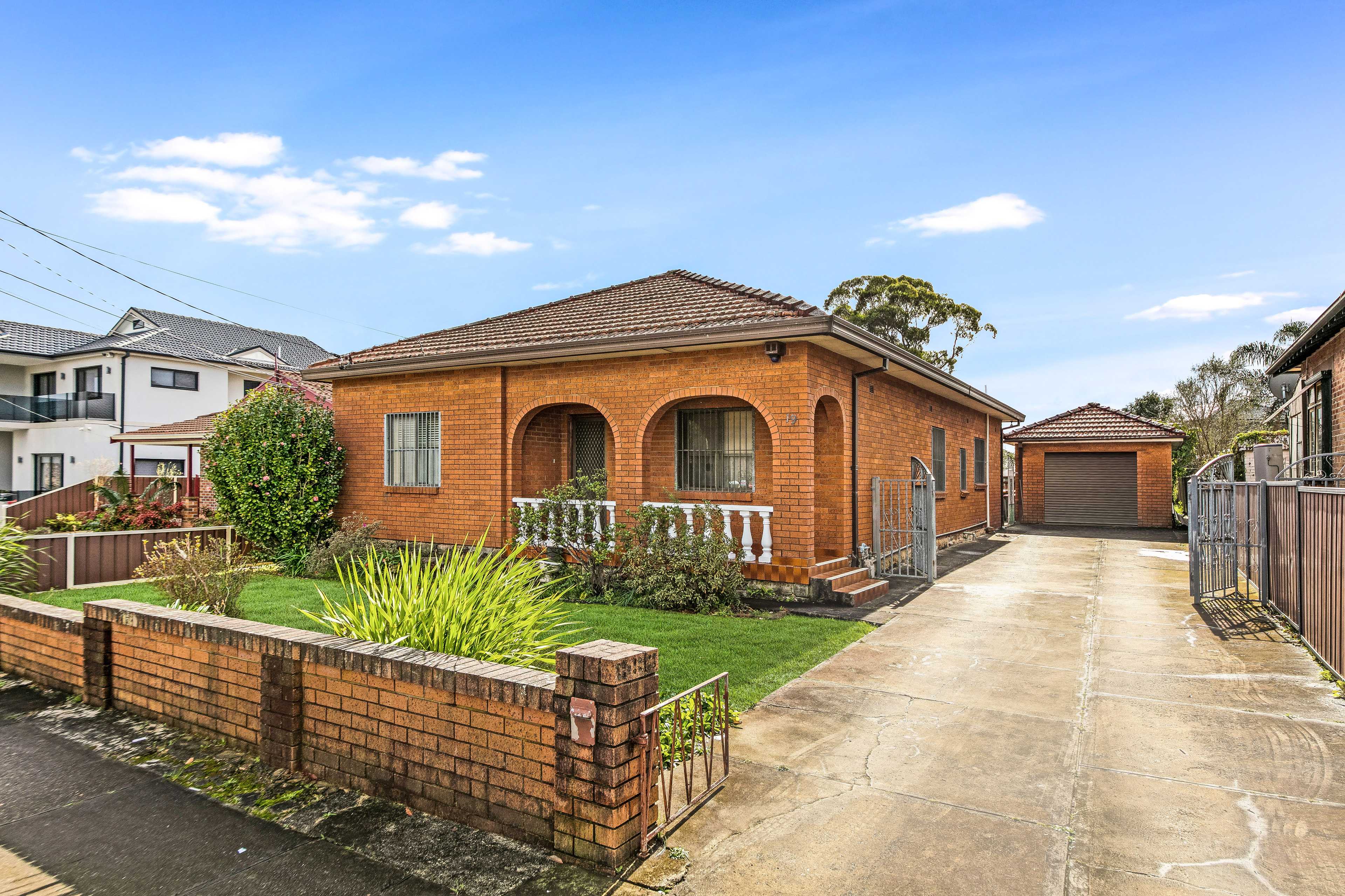 19-lancelot-street-punchbowl-nsw-2196-28989