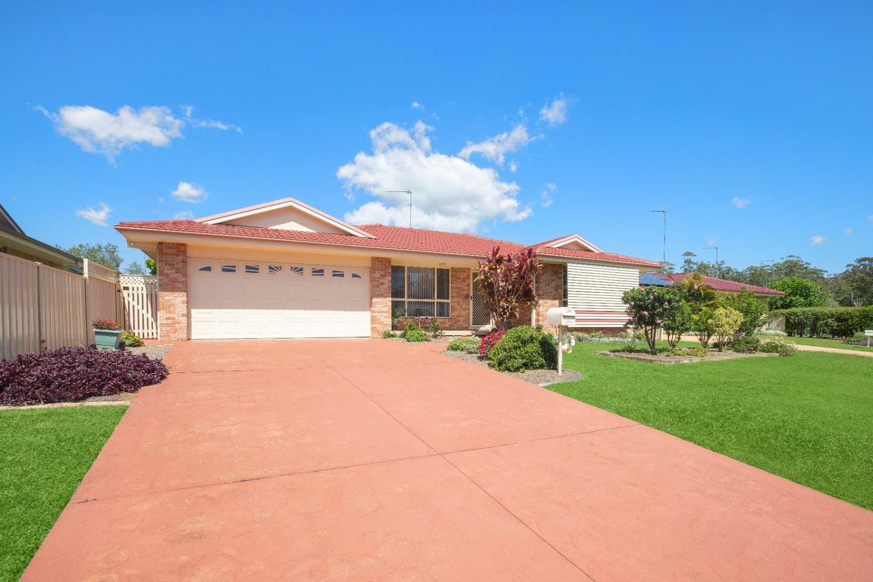 8-pioneer-place-wauchope-nsw-2446-29845