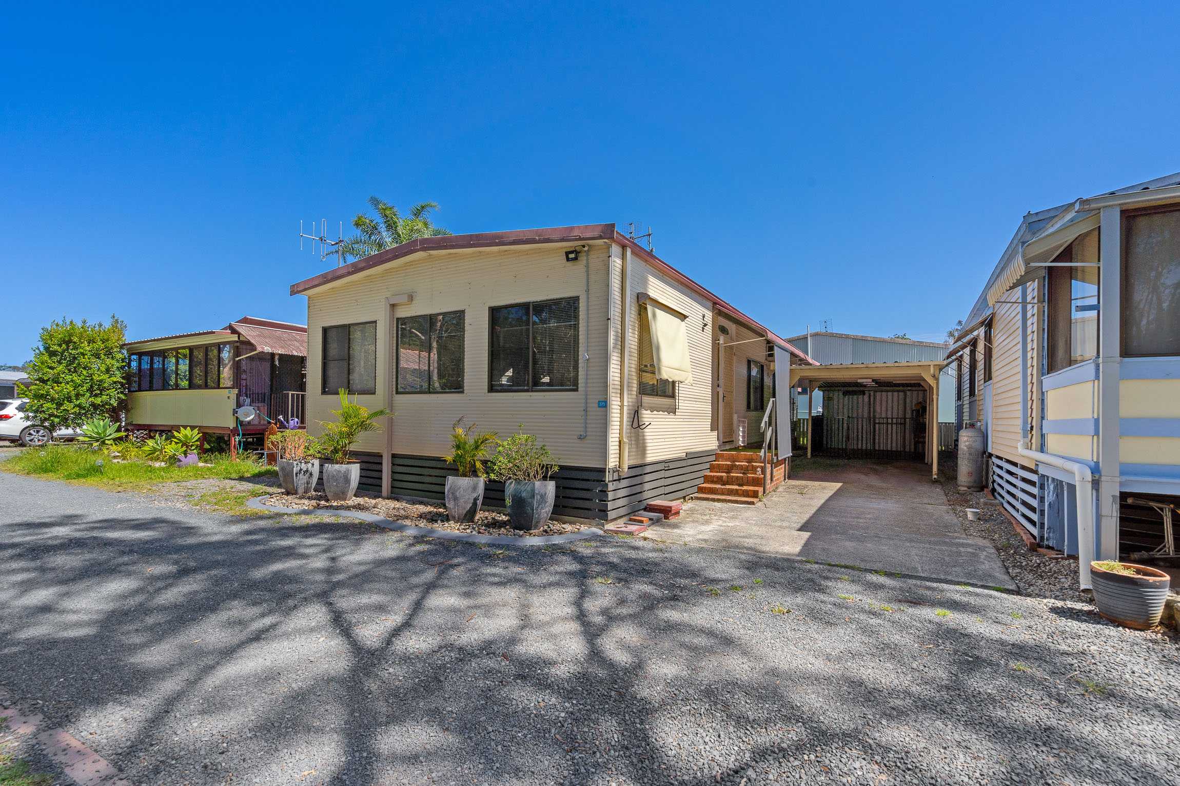 275-99-aquatic-road-darawank-nsw-2428-35967