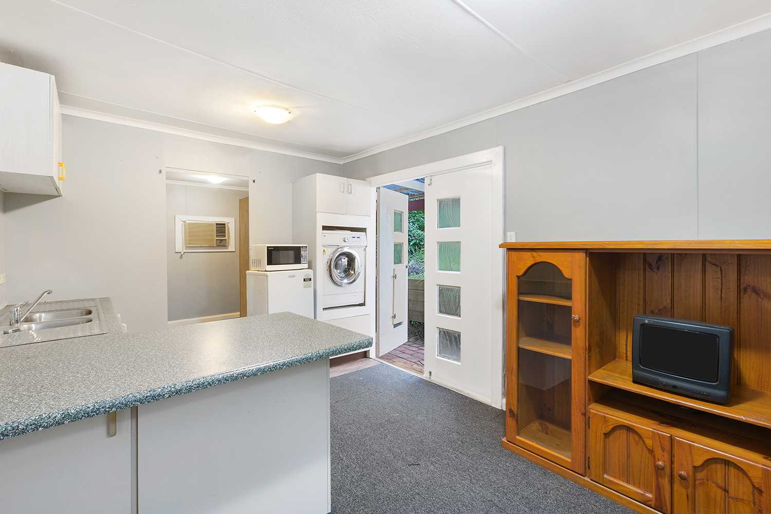 1c-marangani-avenue-north-gosford-nsw-2250-8661