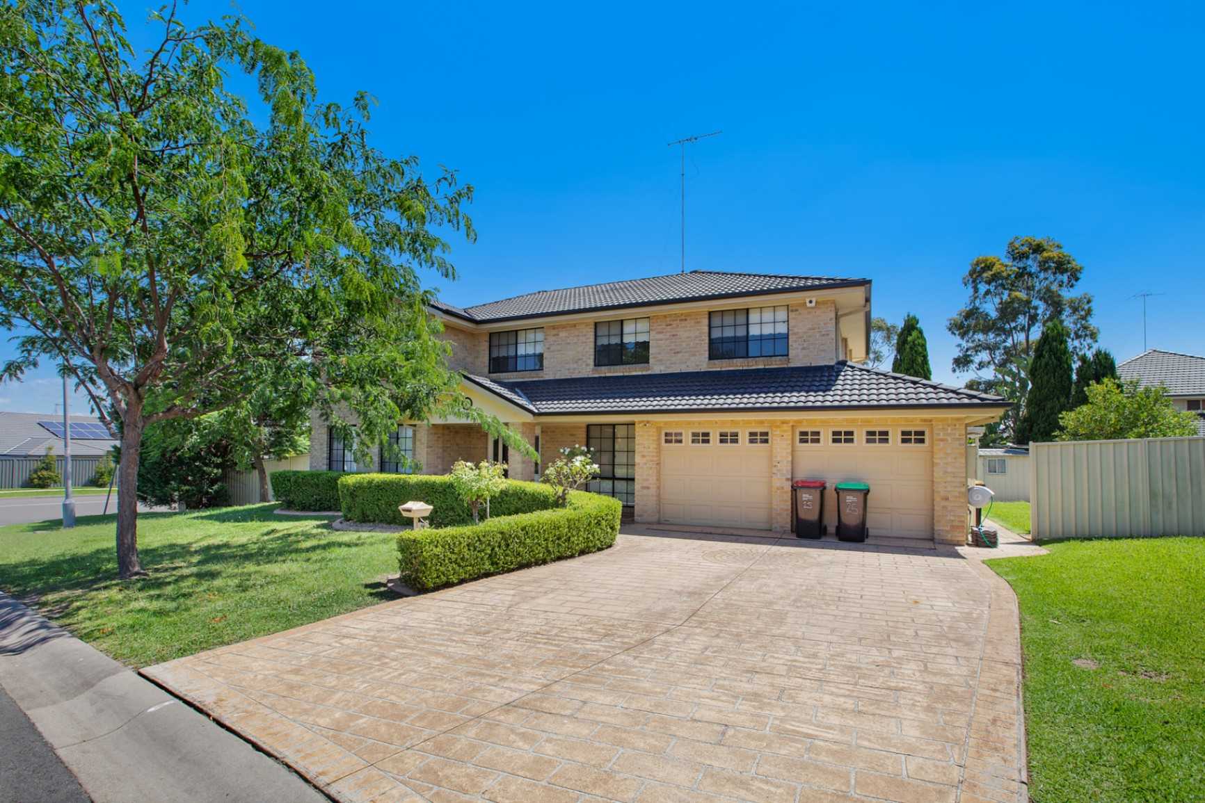 25-rosecrea-court-glenmore-park-nsw-2745-9418